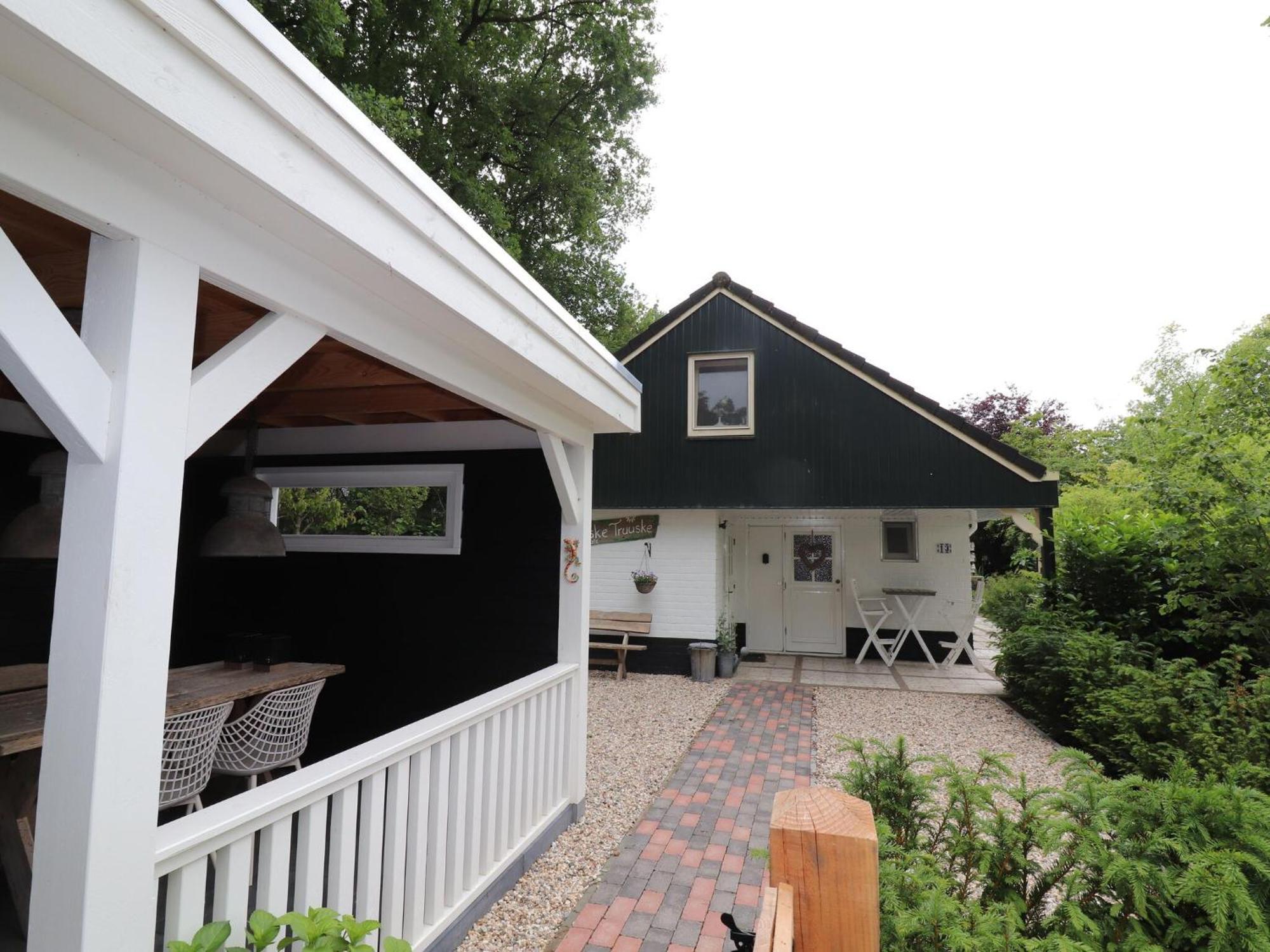 Holiday Home In Overijssel With Garden Reutum Exteriör bild