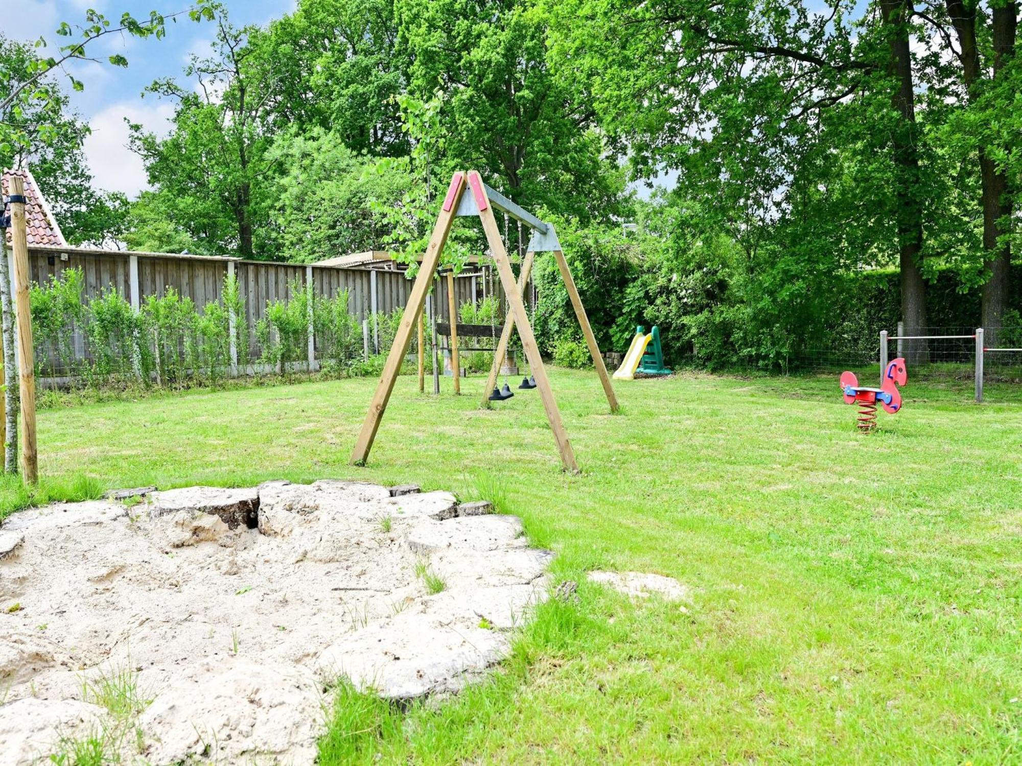 Holiday Home In Overijssel With Garden Reutum Exteriör bild